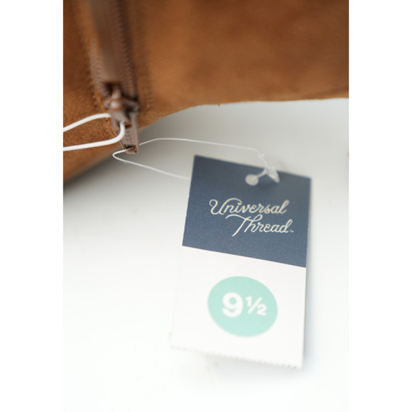 Universal Thread Suede Ankle Boots – Size 9½ – Zip Closure, Pointed Toe - Picture 6 of 8